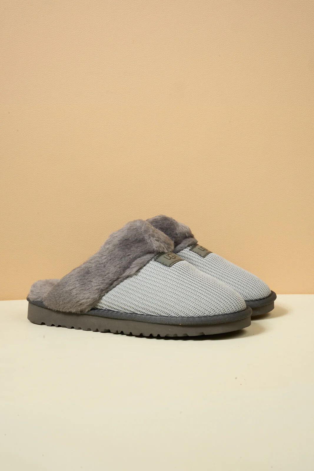 SMAIBULUN Ugg | Corduroy Knit Wool Blend Slipper - grey - Image 10