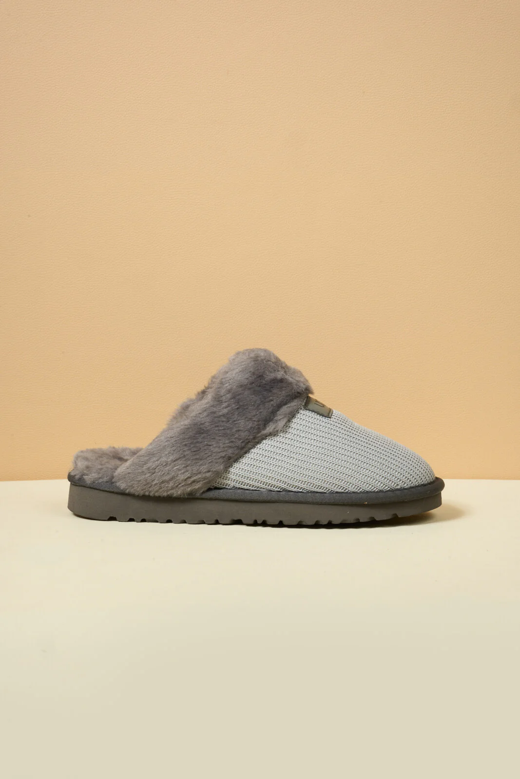 SMAIBULUN Ugg | Corduroy Knit Wool Blend Slipper - grey - Image 12