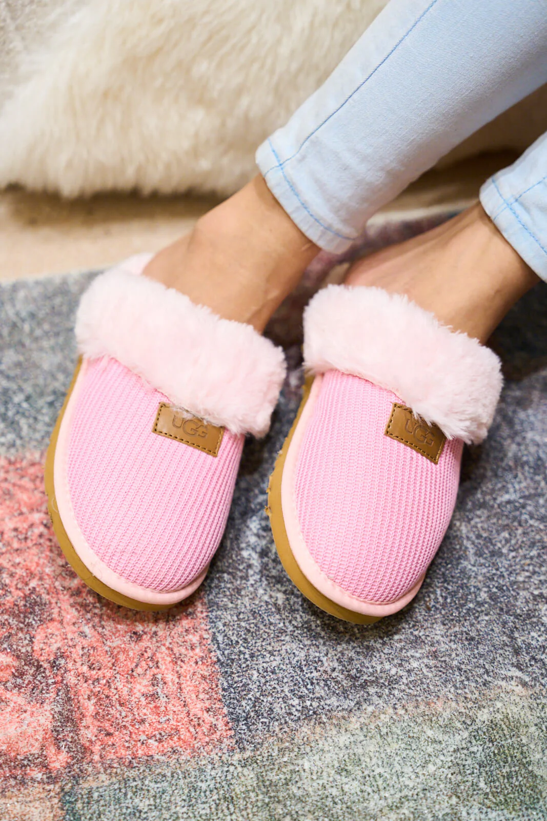 SMAIBULUN Ugg | Corduroy Knit Wool Blend Slipper - pink - Image 3