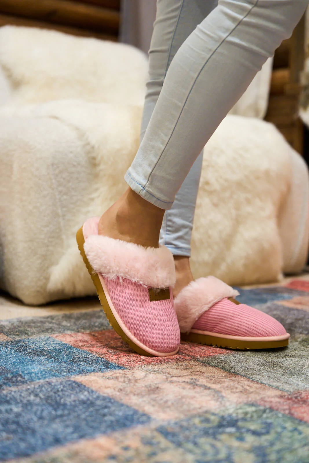 SMAIBULUN Ugg | Corduroy Knit Wool Blend Slipper - pink - Image 4