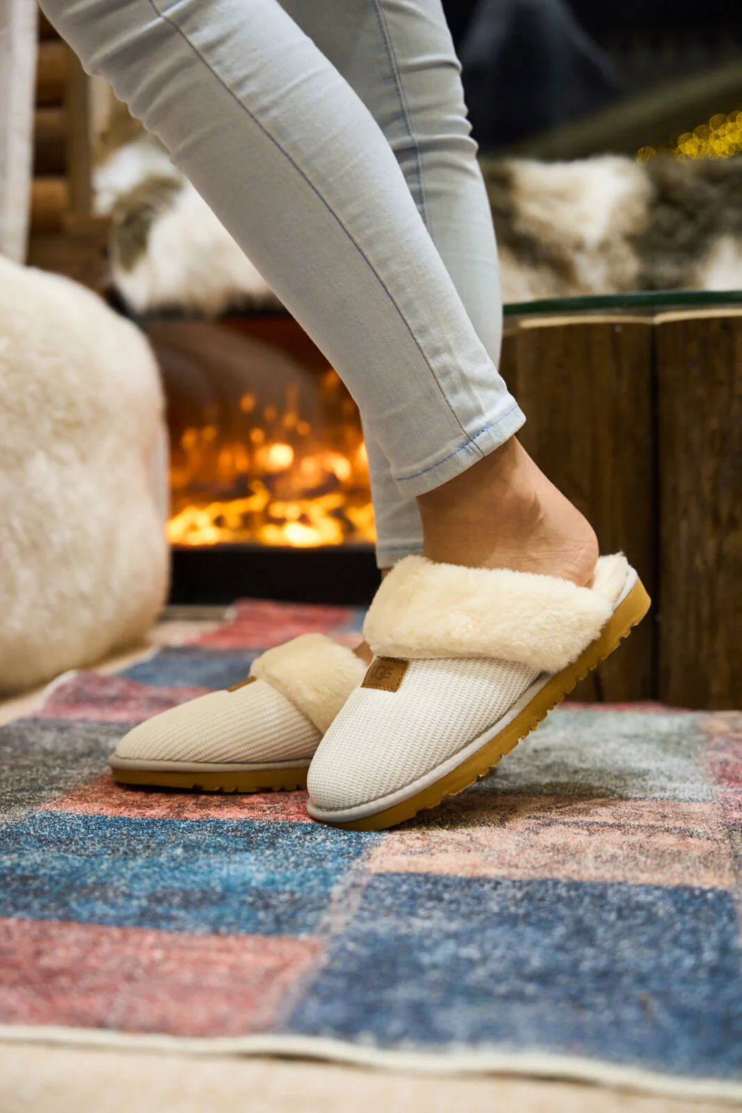 SMAIBULUN Ugg | Corduroy Knit Wool Blend Slipper - white - Image 5