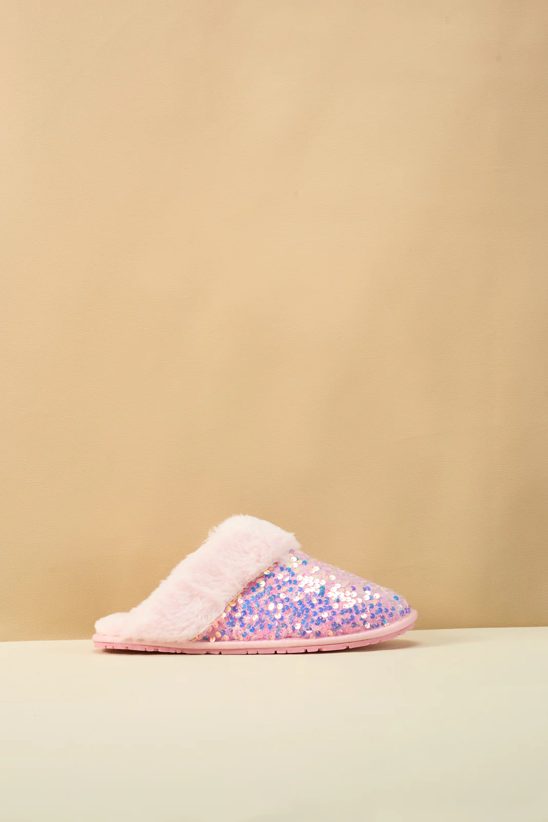 SMAIBULUN Ugg | Cozy Day Glam Sequins Slipper - Pink - Image 10