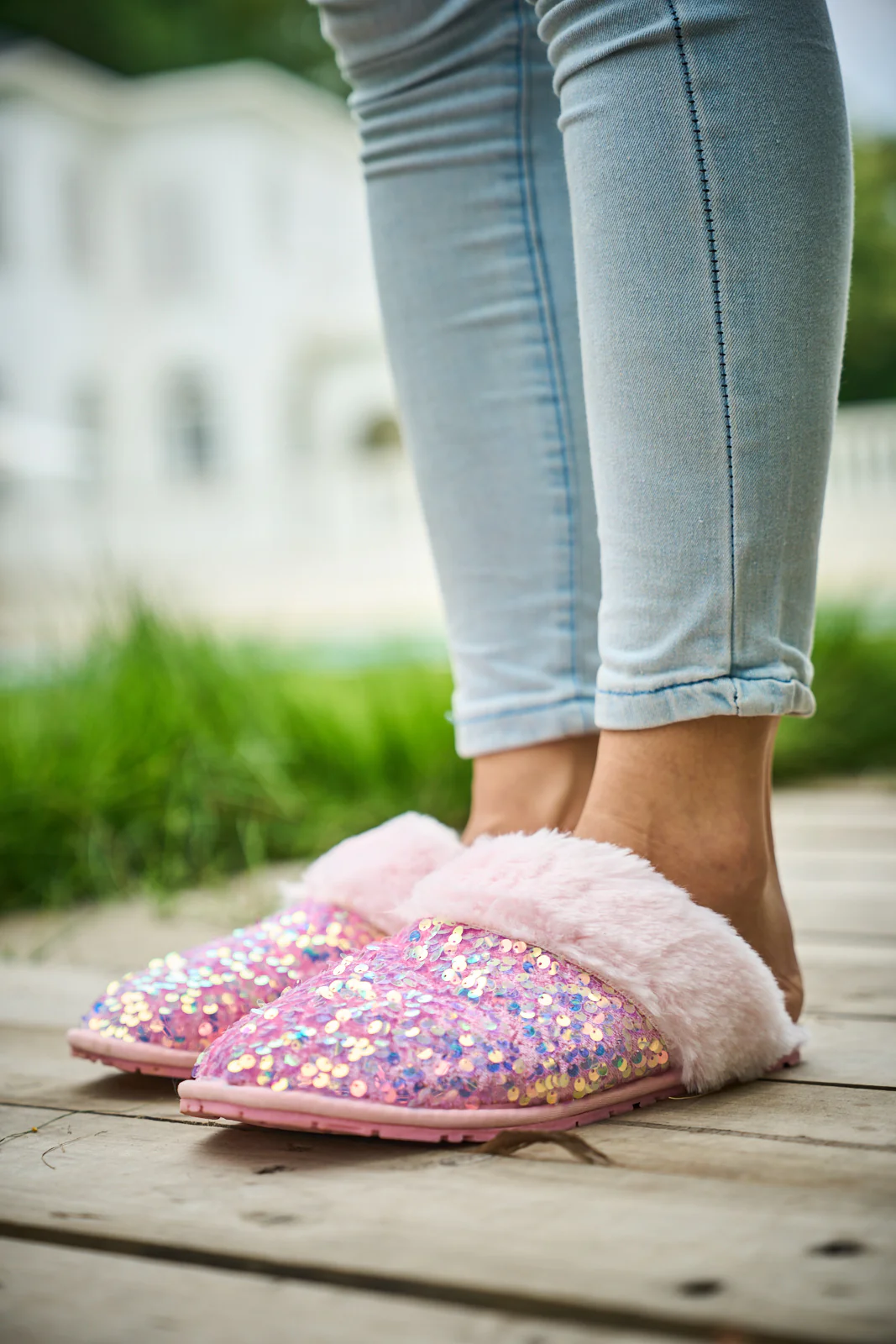 SMAIBULUN Ugg | Cozy Day Glam Sequins Slipper - Pink - Image 6