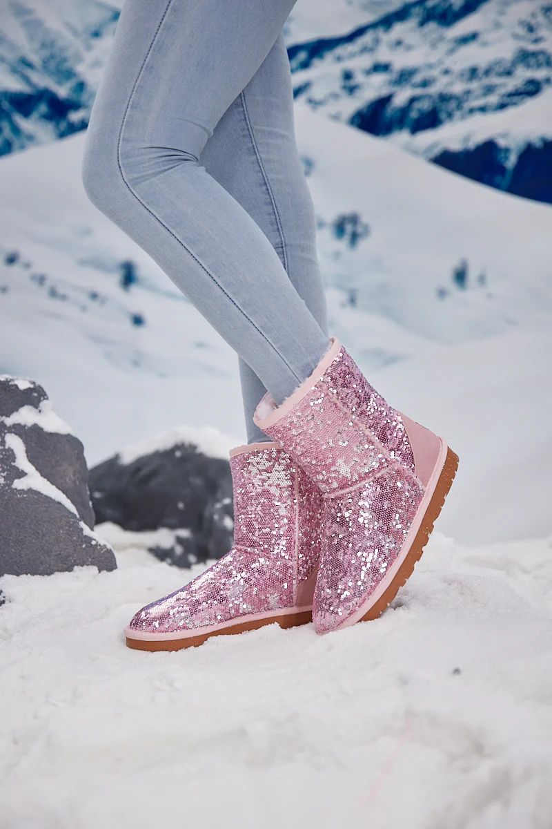 Smaibulun Ugg | Dallas Glam Sequin Shearling Boots - Baby Pink - Image 4