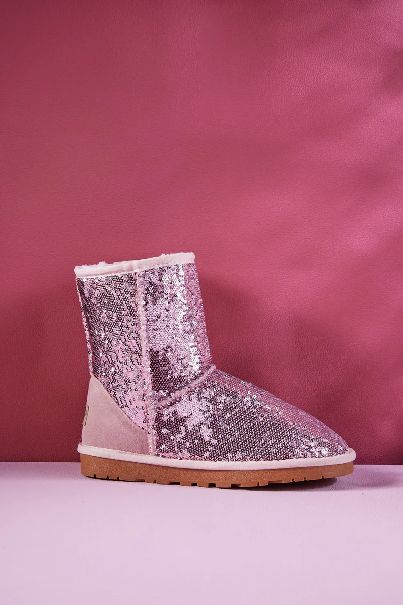 Smaibulun Ugg | Dallas Glam Sequin Shearling Boots - Baby Pink - Image 9