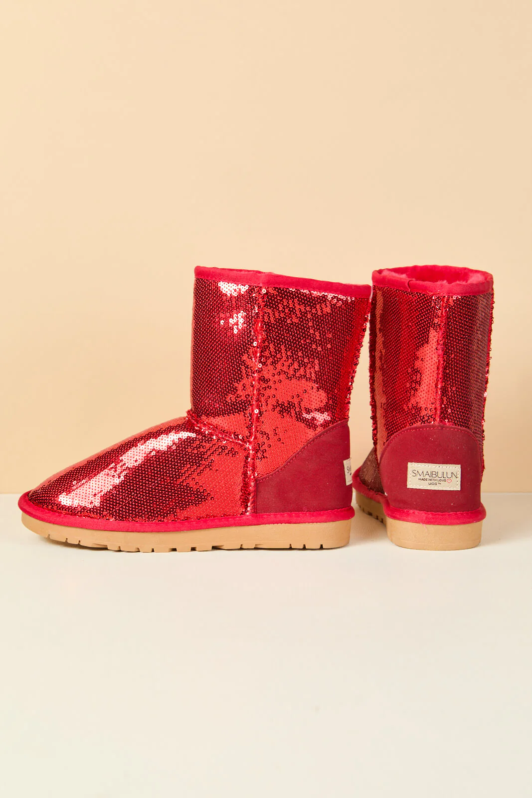 Smaibulun Ugg | Dallas Glam Sequin Shearling Boots - crimson - Image 12