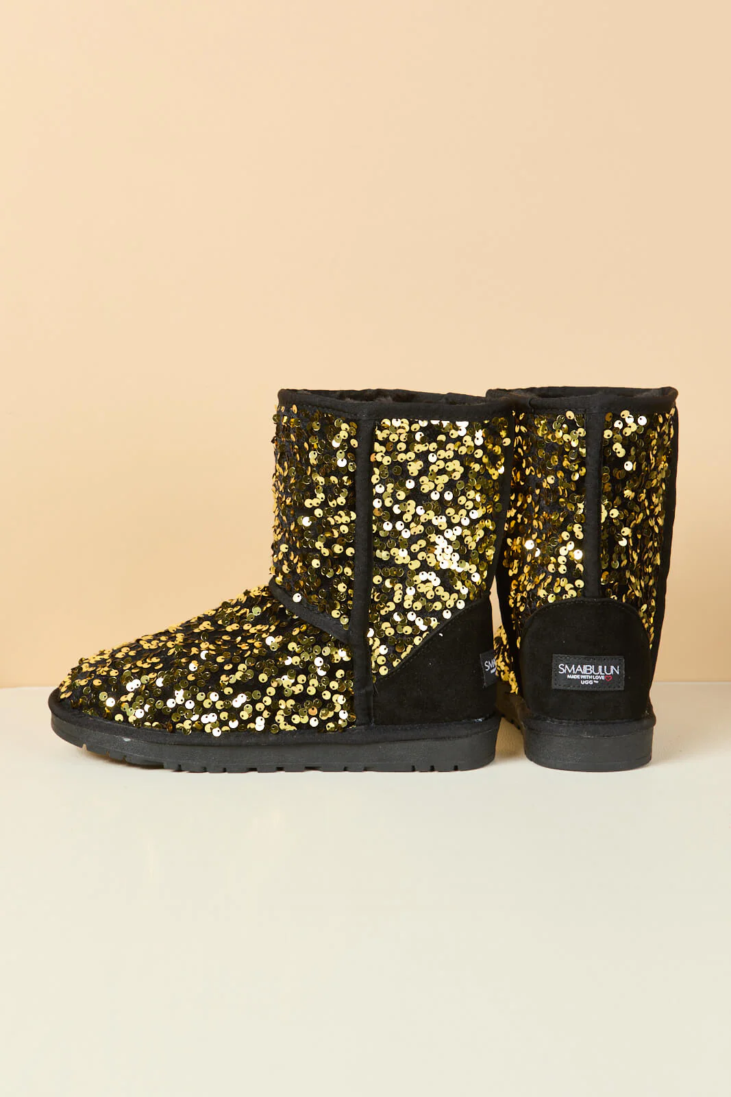 Smaibulun Ugg | Dallas Glam Sequin Shearling Boots - Gold - Image 12