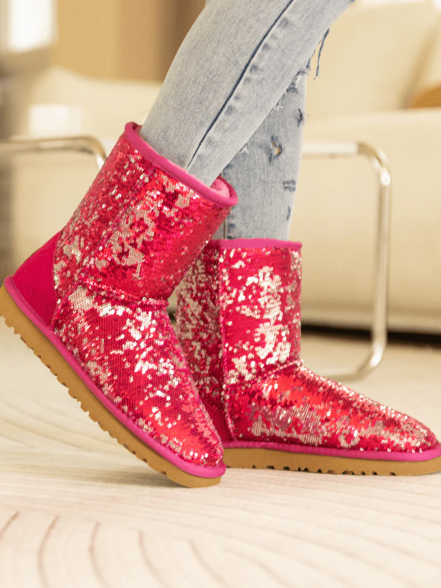 Smaibulun Ugg | Dallas Glam Sequin Shearling Boots - Rose Pink - Image 8
