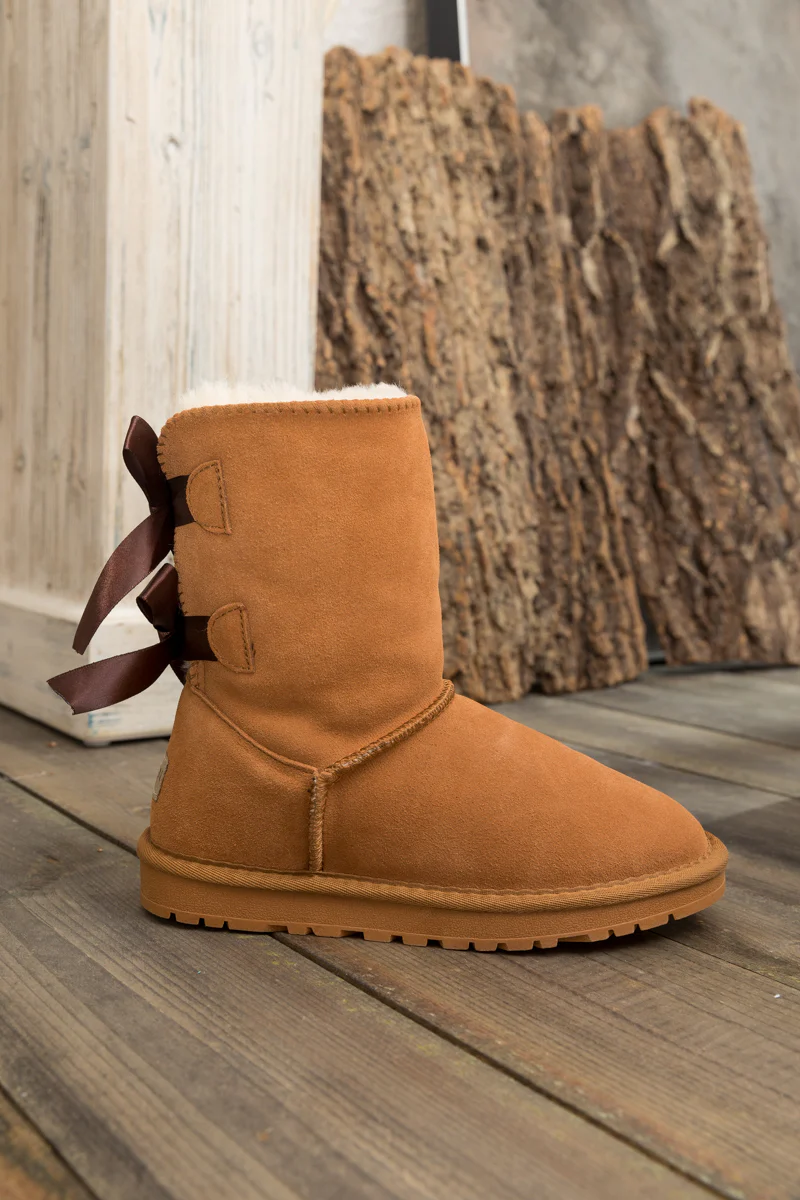 Smaibulun Ugg | Double Ballet Ribbon Bow Suede Shearling Boots - Chestnut - Image 9
