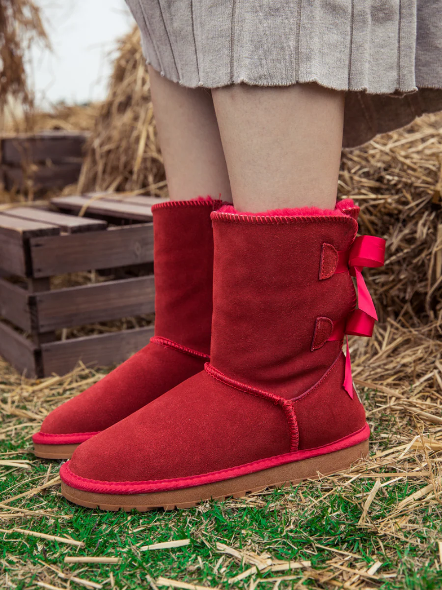 Smaibulun Ugg | Double Ballet Ribbon Bow Suede Shearling Boots - red - Image 3