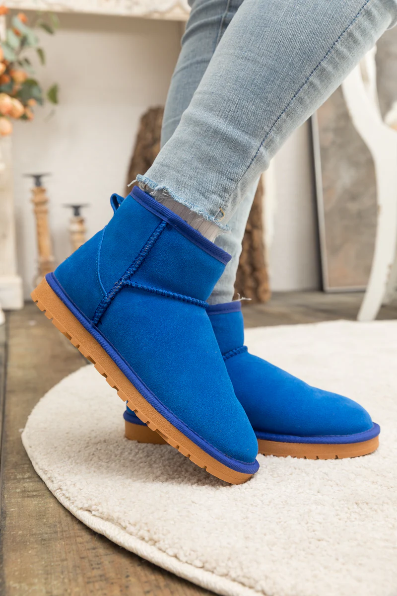 SMAIBULUN Ugg | Faux Fur-Lined Classic Short Ugg Boots - Blue - Image 4