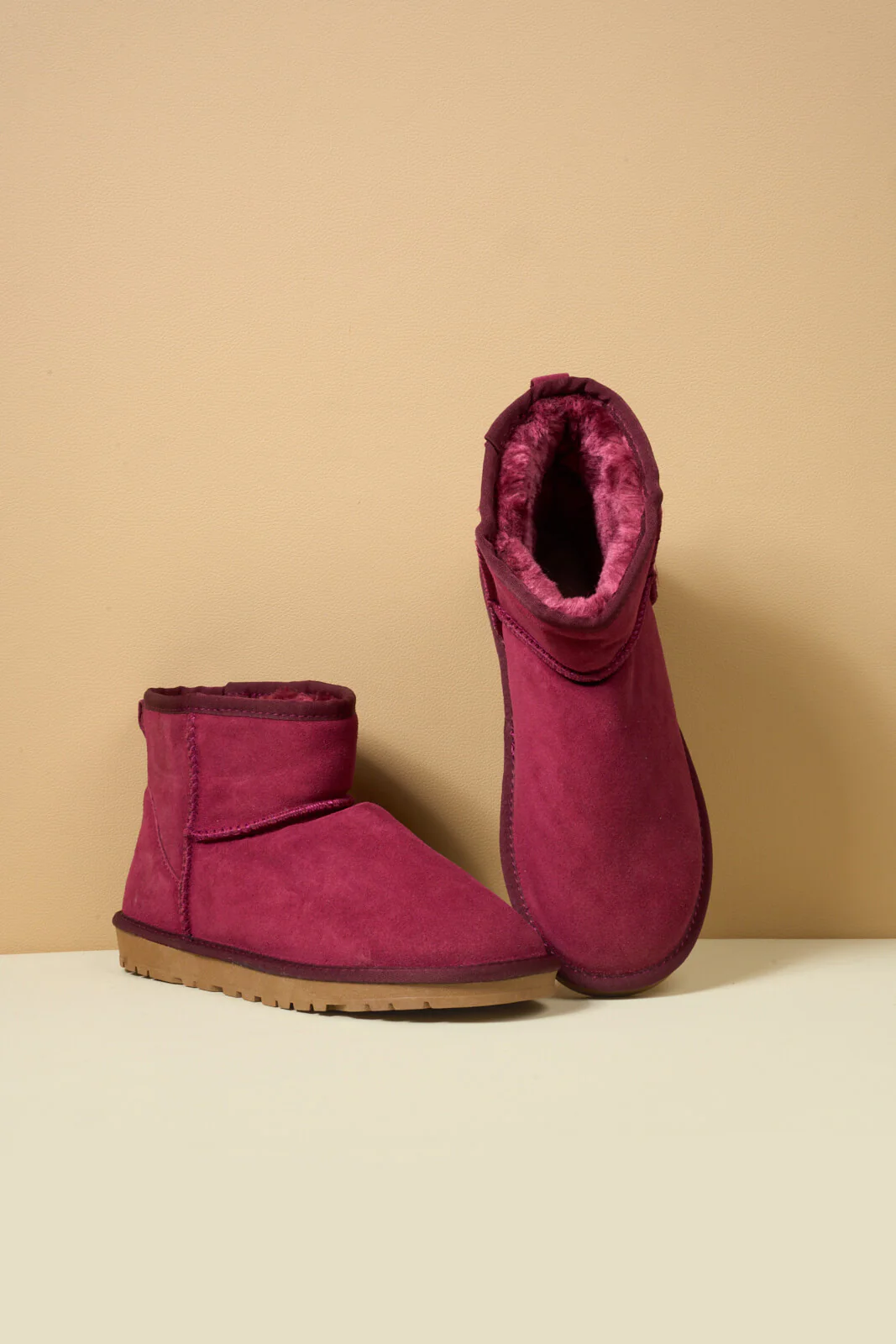 SMAIBULUN Ugg | Faux Fur-Lined Classic Short Ugg Boots - claret - Image 9
