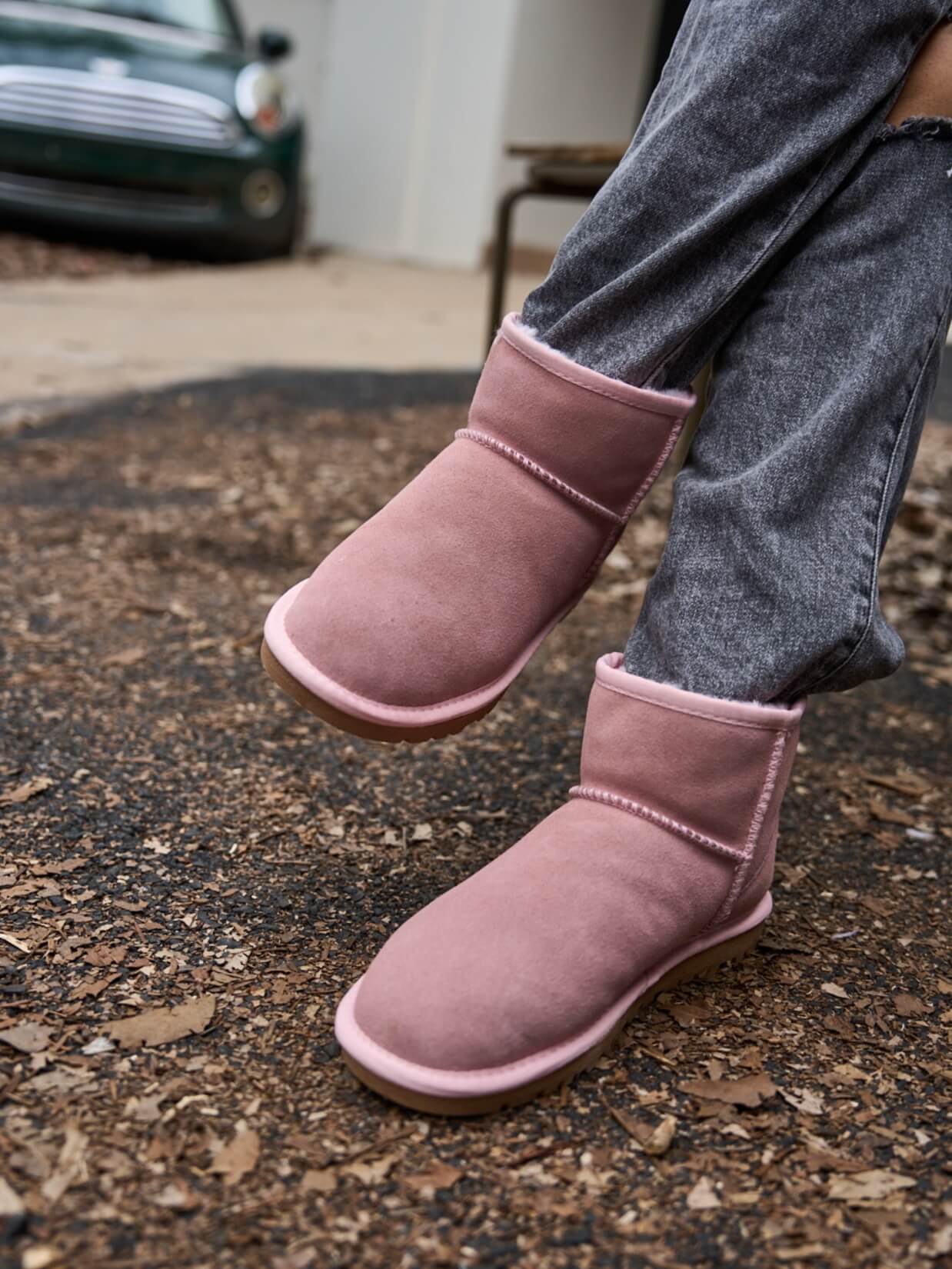 SMAIBULUN Ugg | Faux Fur-Lined Classic Short Ugg Boots - pink - Image 5