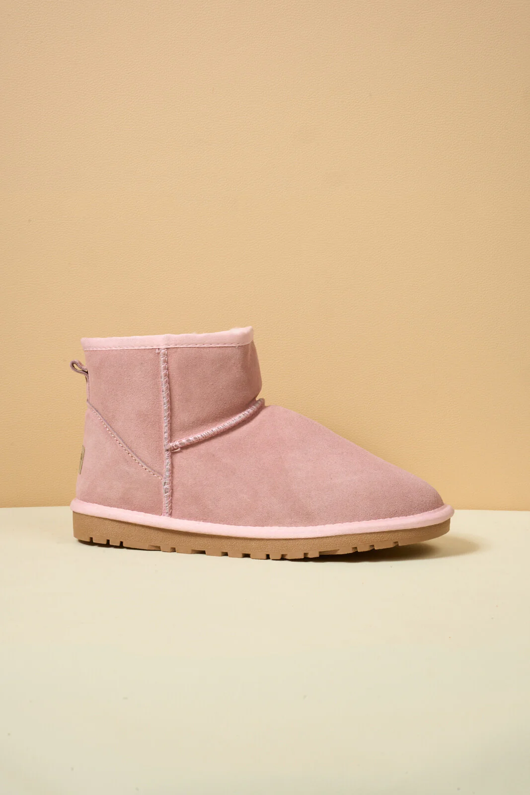 SMAIBULUN Ugg | Faux Fur-Lined Classic Short Ugg Boots - pink - Image 9