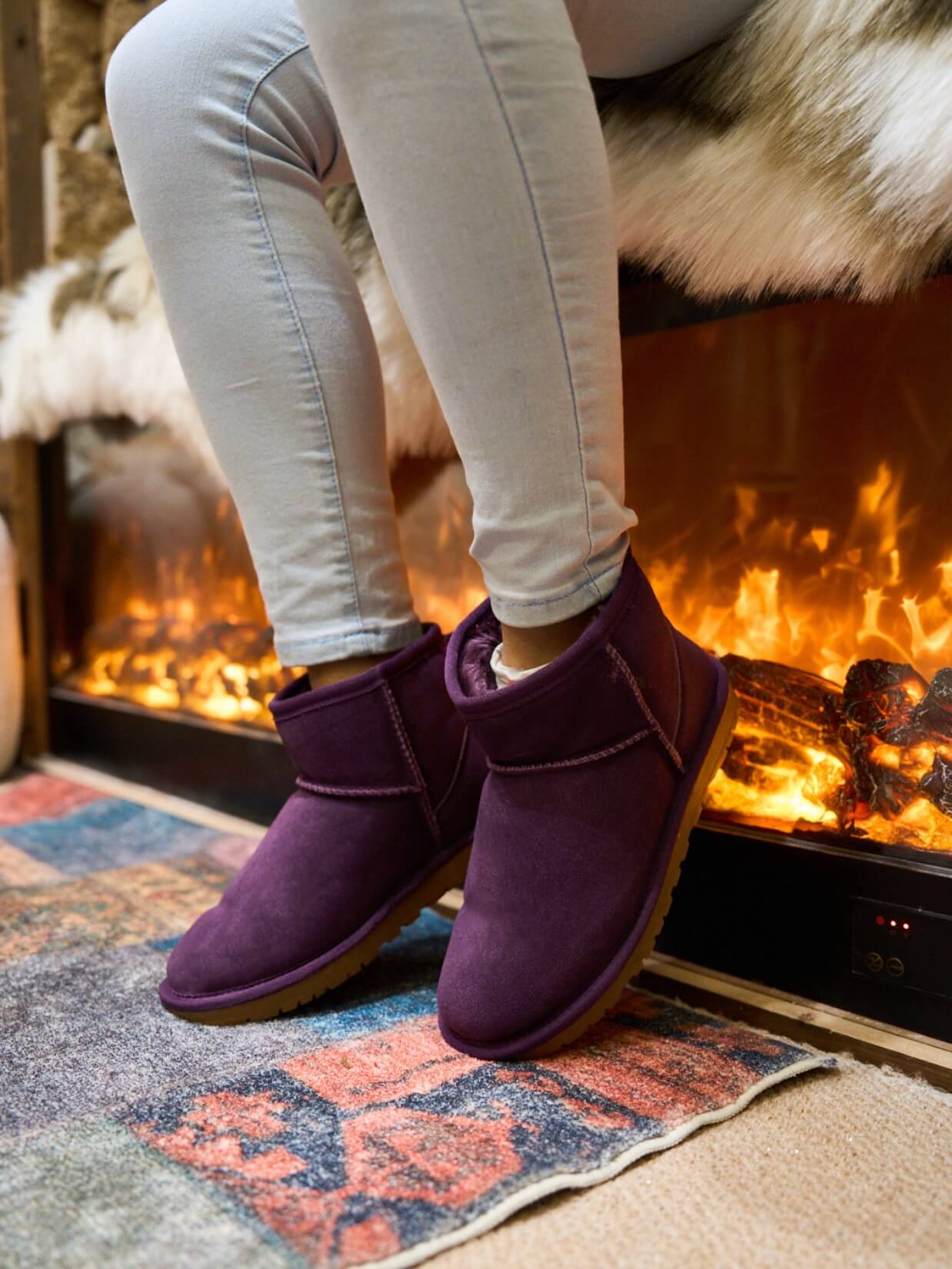 SMAIBULUN Ugg | Faux Fur-Lined Classic Short Ugg Boots - purple