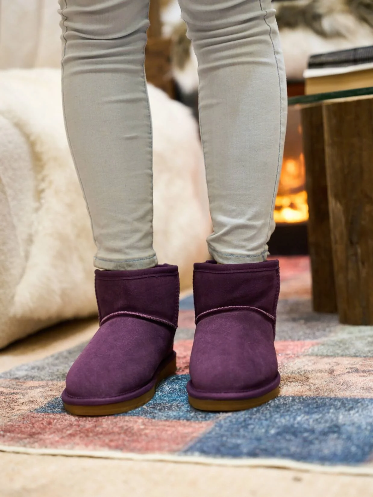 SMAIBULUN Ugg | Faux Fur-Lined Classic Short Ugg Boots - purple - Image 4