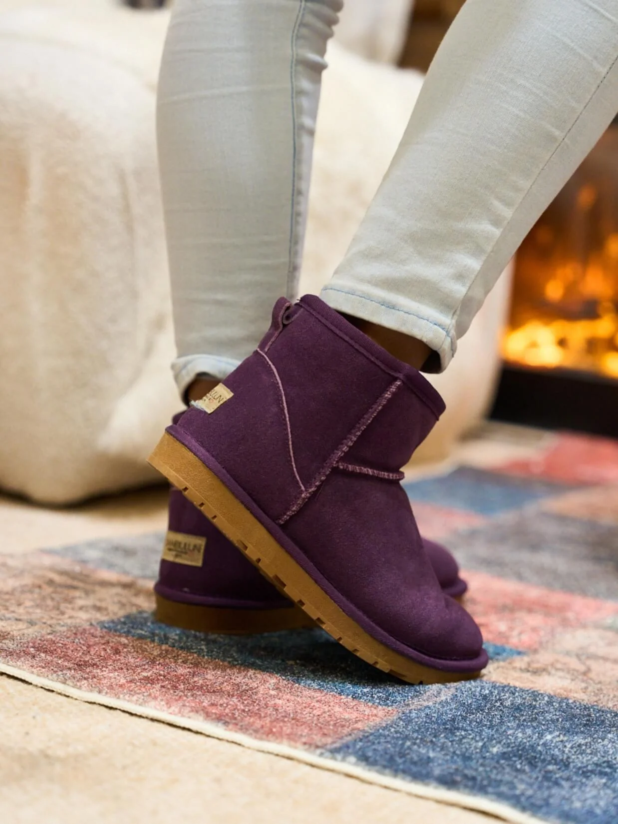 SMAIBULUN Ugg | Faux Fur-Lined Classic Short Ugg Boots - purple - Image 6