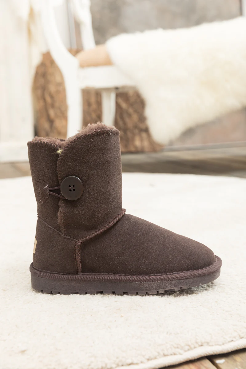 SMAIBULUN Ugg | Faux Fur-Lined Classic Side Button Ugg Boot - Chocolate - Image 2