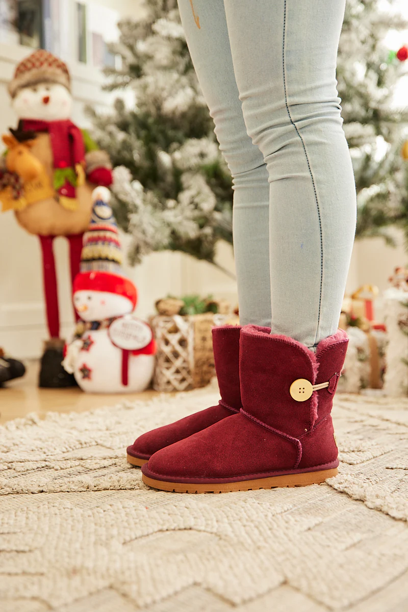SMAIBULUN Ugg | Faux Fur-Lined Classic Side Button Ugg Boot - Claret - Image 3