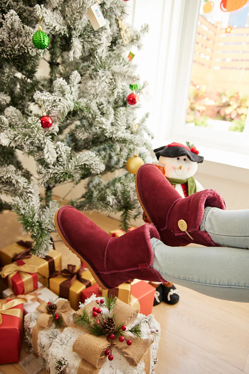 SMAIBULUN Ugg | Faux Fur-Lined Classic Side Button Ugg Boot - Claret - Image 7