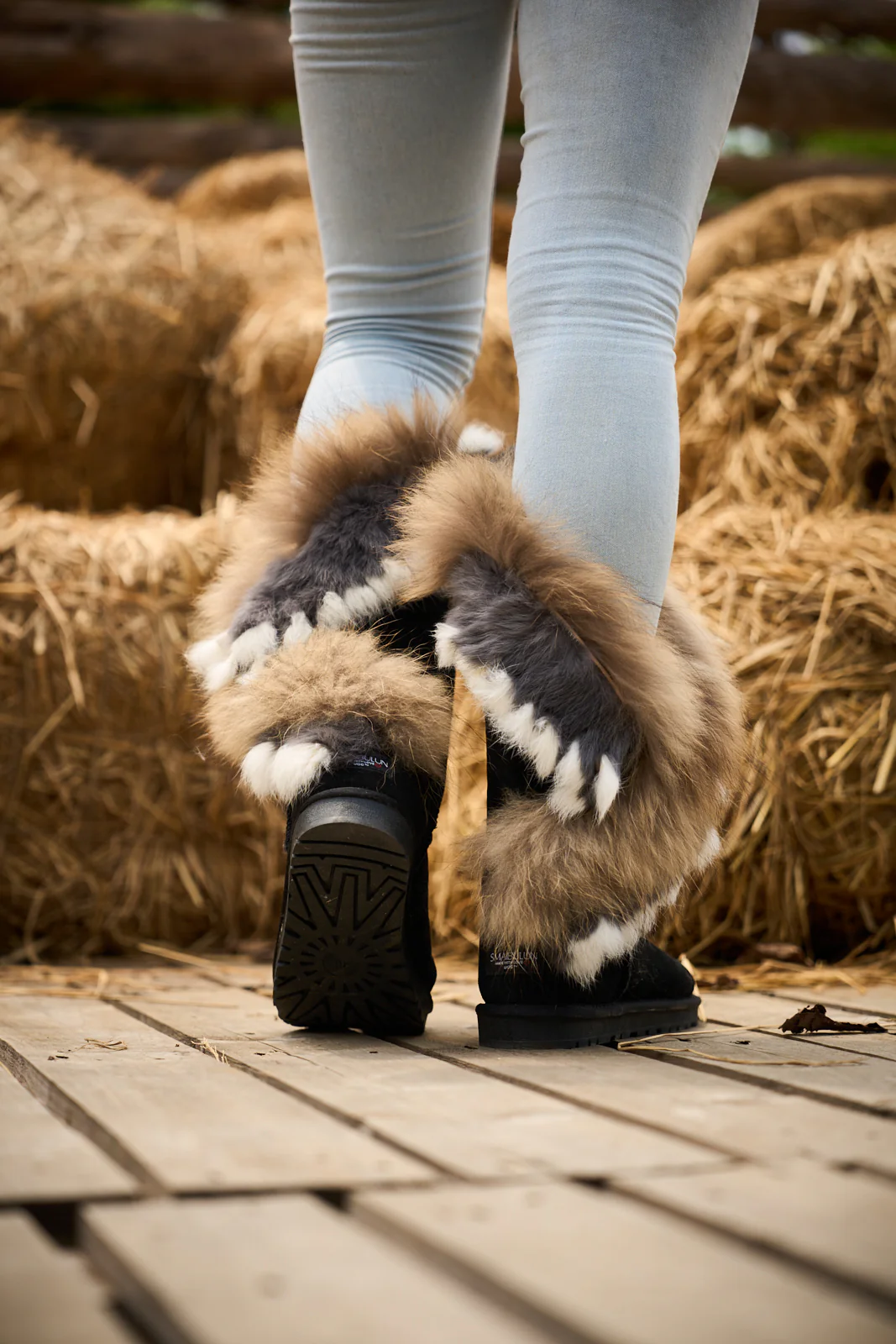 SMAIBULUN Ugg | Faux Fur Wool Lined Grazing Calf Boots - Black - Image 5