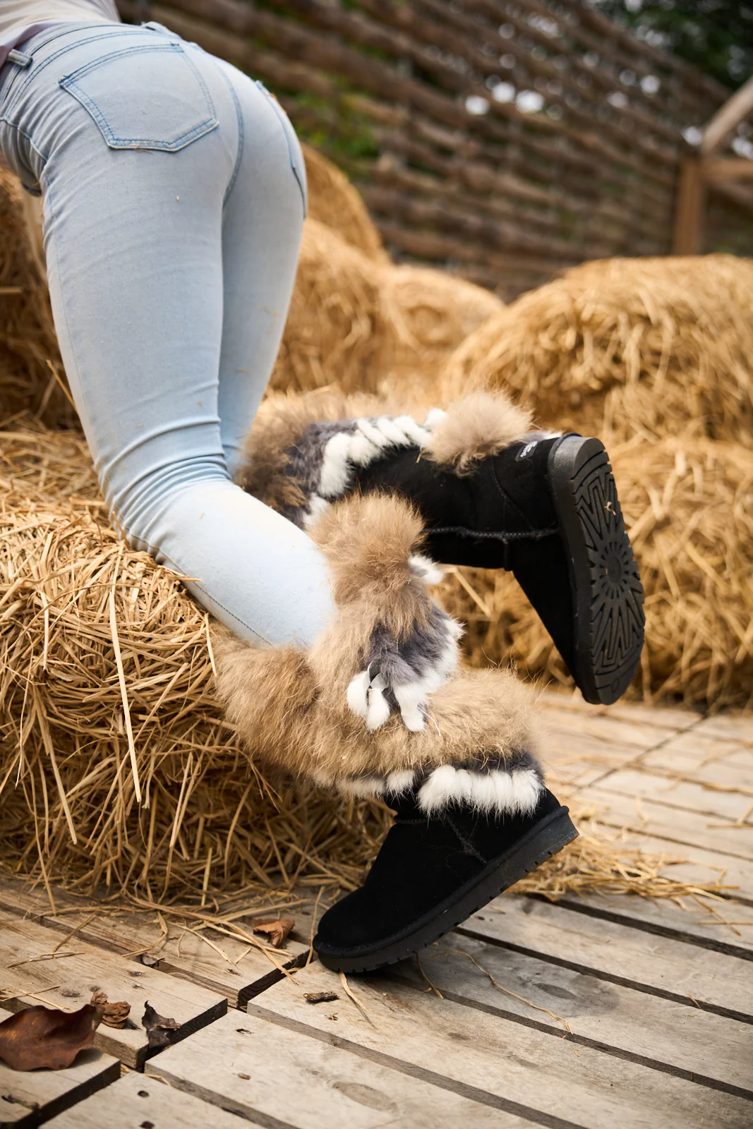 SMAIBULUN Ugg | Faux Fur Wool Lined Grazing Calf Boots - Black - Image 8