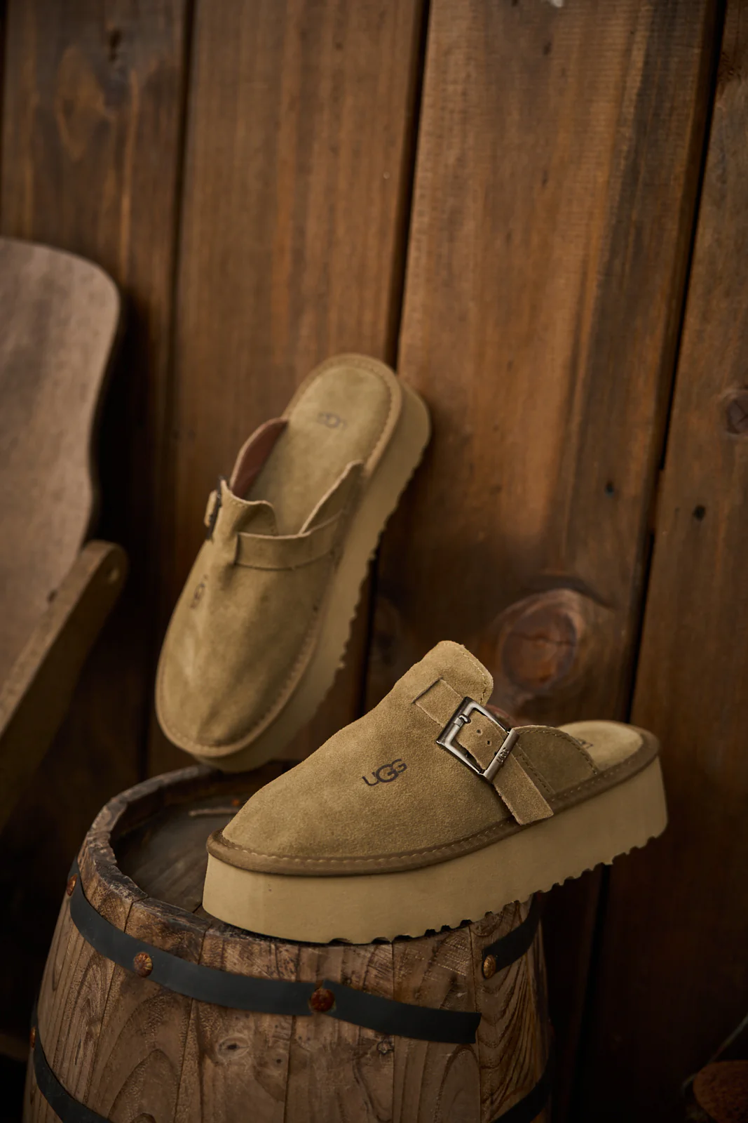 SMAIBULUN Ugg | Forever Iconic Platform Clog - Olive - Image 7