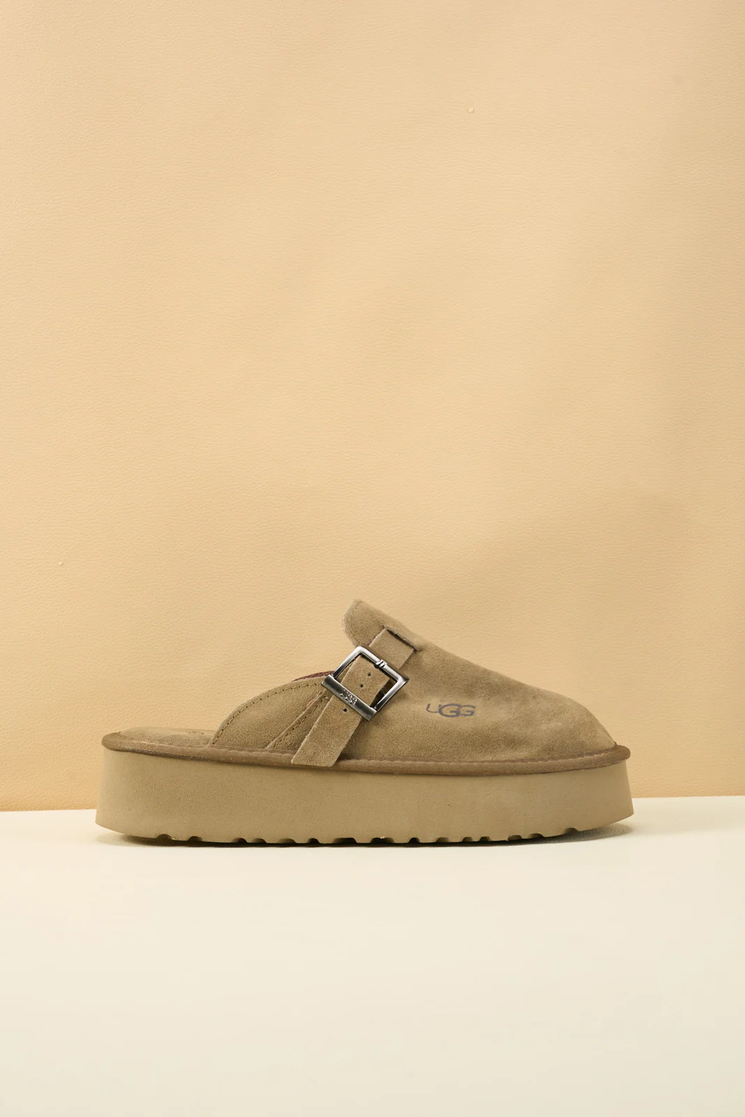 SMAIBULUN Ugg | Forever Iconic Platform Clog - Olive - Image 9