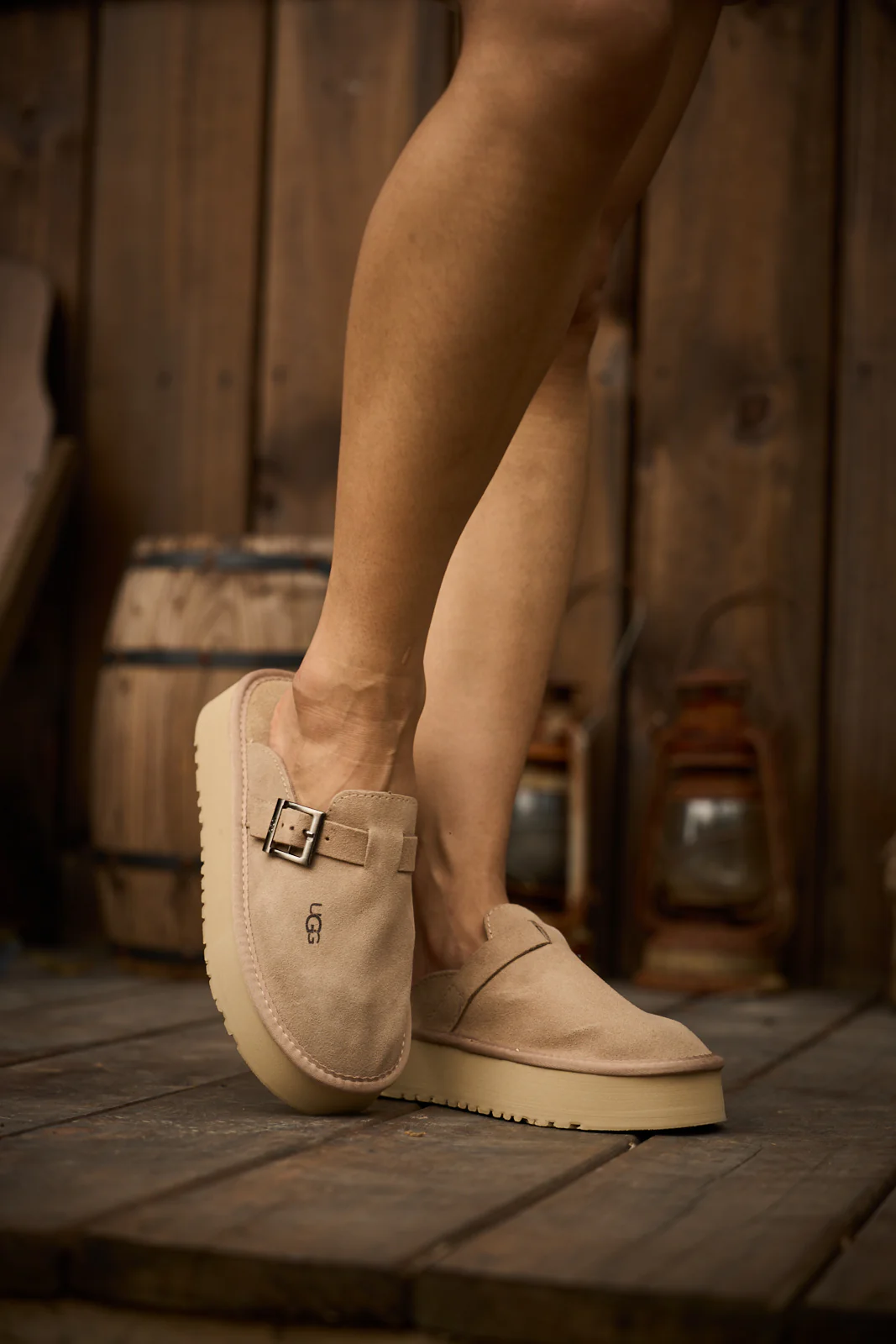 SMAIBULUN Ugg | Forever Iconic Platform Clog - Sand - Image 5