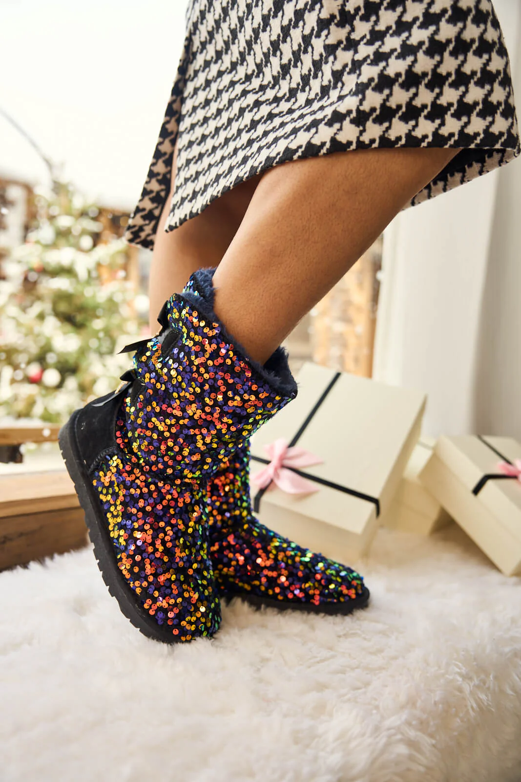 Smaibulun Ugg | Haute Holidays Sequin Glam Shearling Boots - multi - Image 7