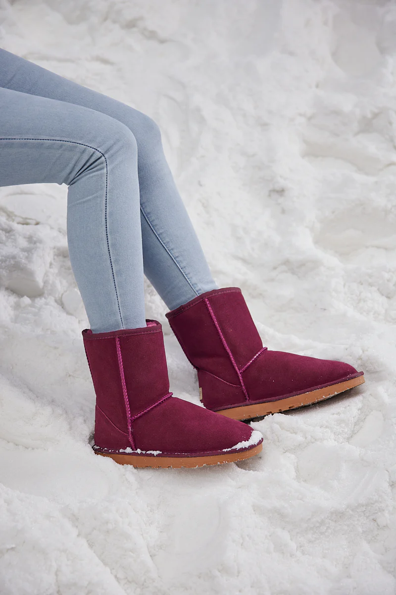 Smaibulun Ugg | Lovett Wool Blend Suede Shearling Boots - Claret - Image 8