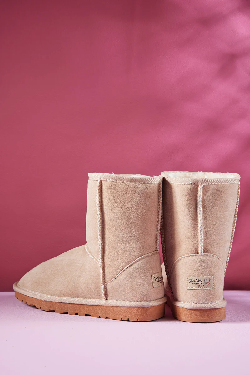 Smaibulun Ugg | Lovett Wool Blend Suede Shearling Boots - Sand - Image 10