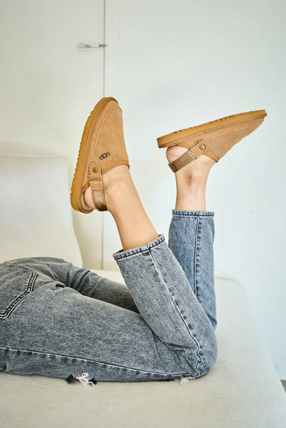 Smaibulun Ugg | Lyla Suede Slingback Scuff Slipper - chestnut - Image 13