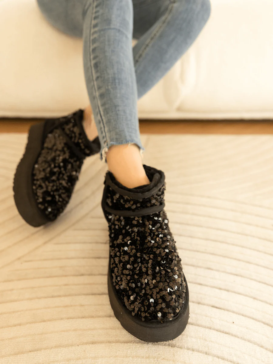 Smaibulun Ugg | Mini Glitter Low Ankle Platform Boots - Black - Image 3