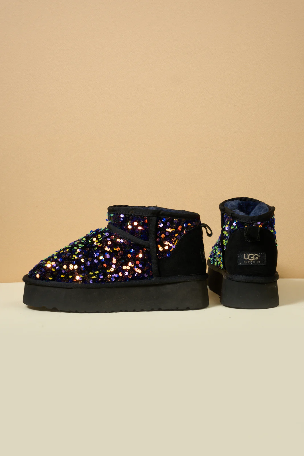 Smaibulun Ugg | Mini Glitter Low Ankle Platform Boots - Multi - Image 11