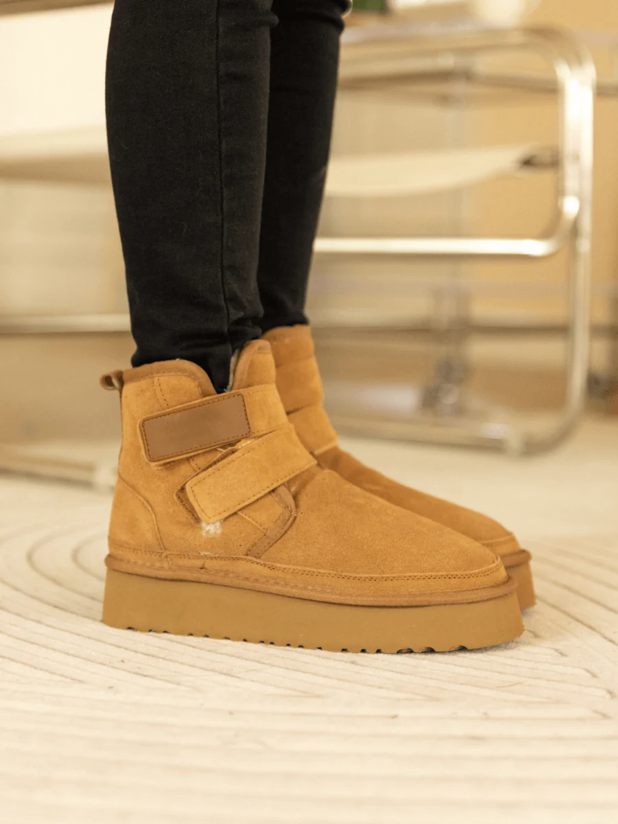 Smaibulun Ugg | Montford Wool Lined Buckle Up Platform Boots – Chestnut - Image 2