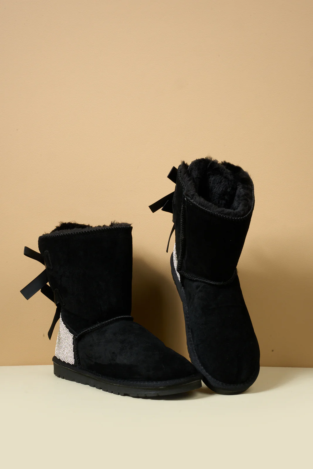 SMAIBULUN Ugg | Rhinestone Dual Bailey Bow Glam Ugg Boots - black - Image 13