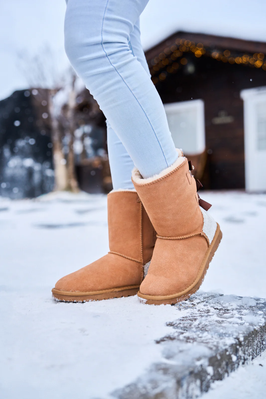 SMAIBULUN Ugg | Rhinestone Dual Bailey Bow Glam Ugg Boots - chestnut - Image 3