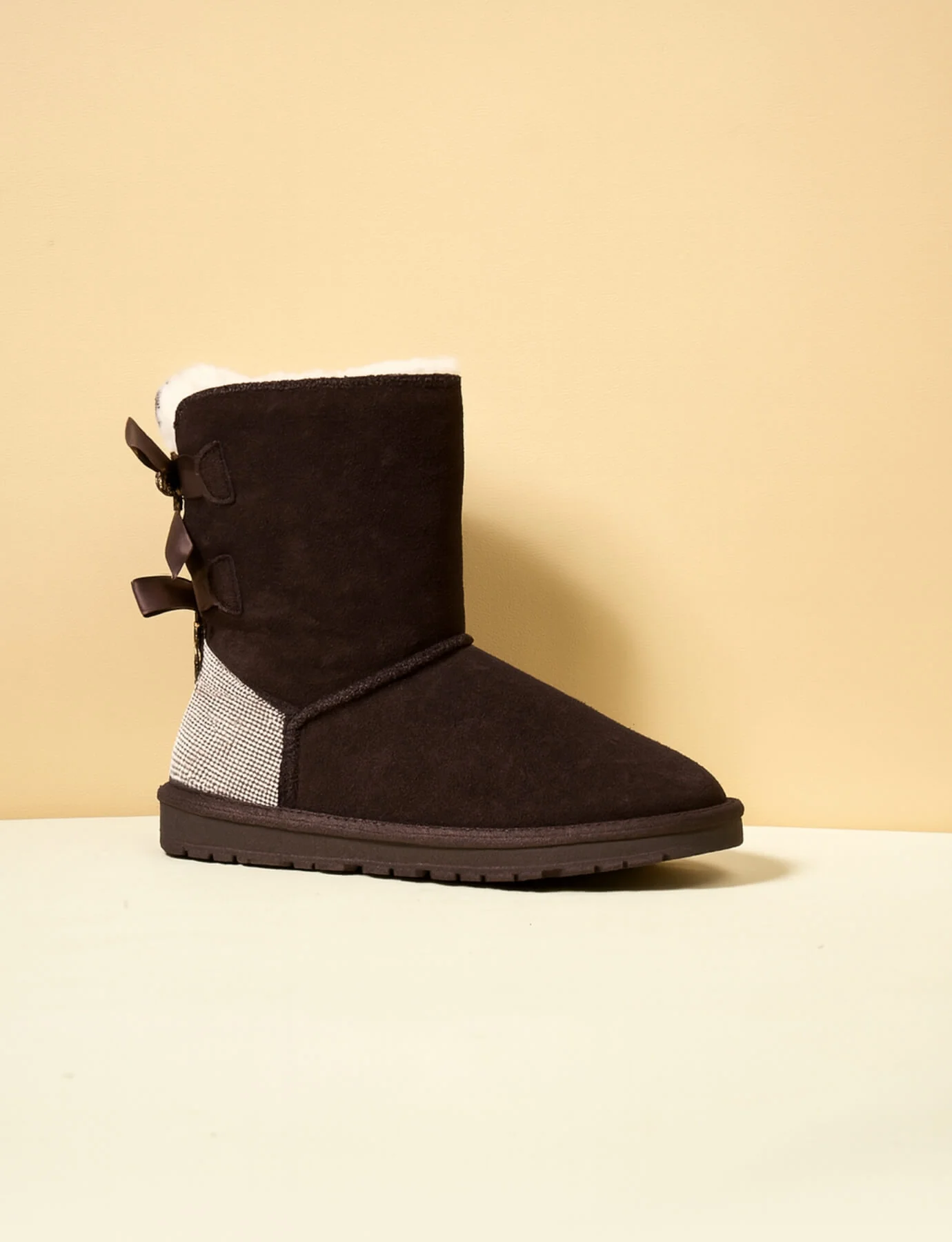 SMAIBULUN Ugg | Rhinestone Dual Bailey Bow Glam Ugg Boots - chocolate - Image 7