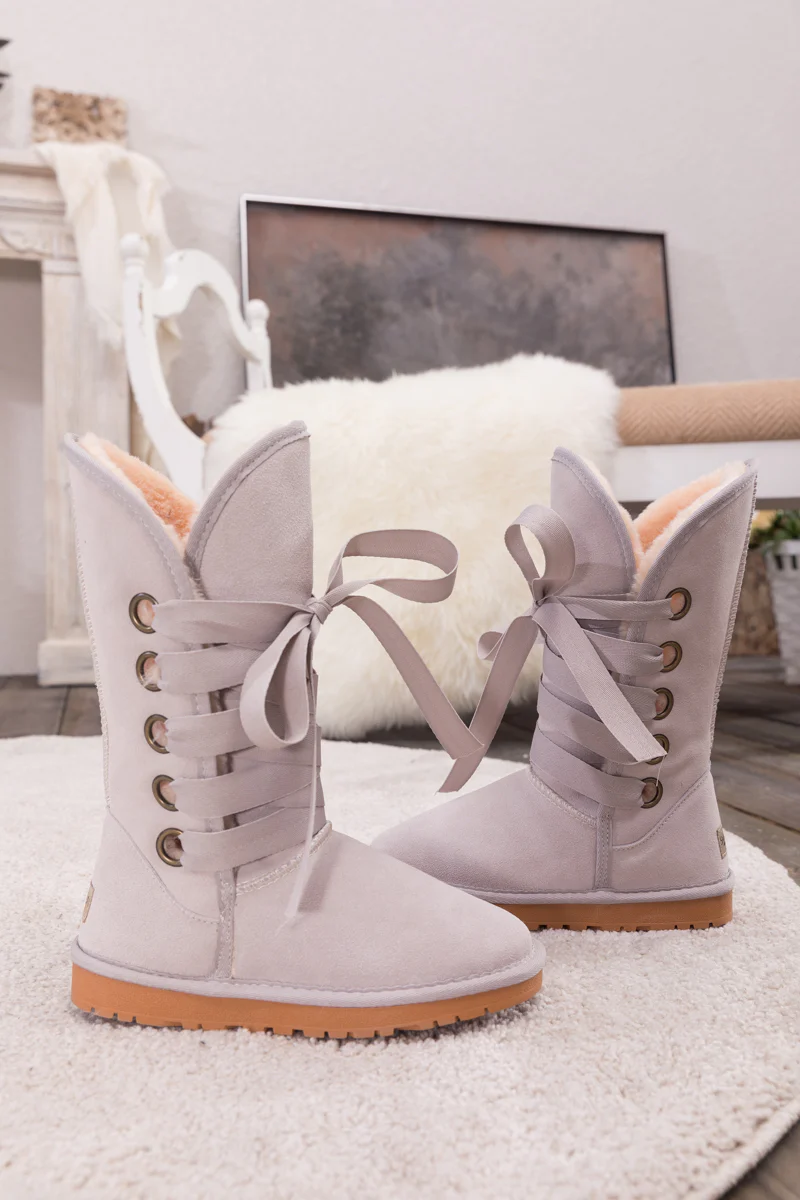 SMAIBULUN Ugg | Ribbon Lace-Up Faux Fur-lined Suede Boot - Ash - Image 7