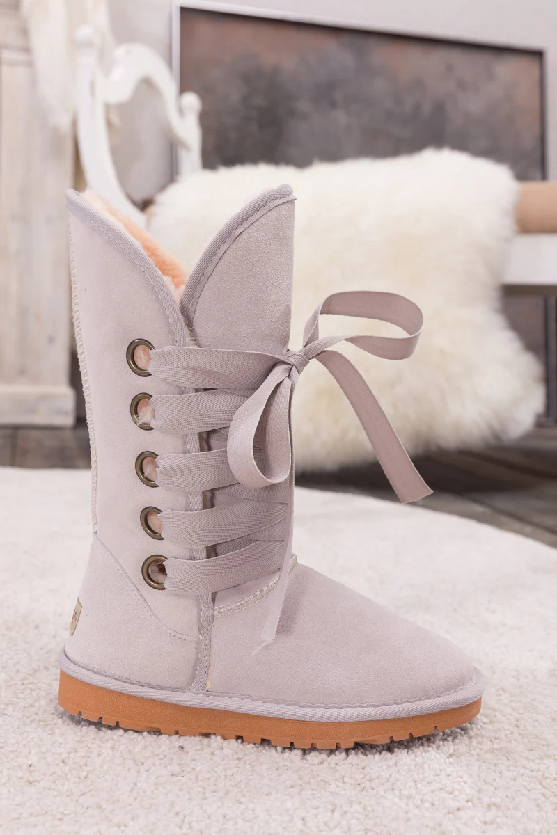SMAIBULUN Ugg | Ribbon Lace-Up Faux Fur-lined Suede Boot - Ash - Image 8