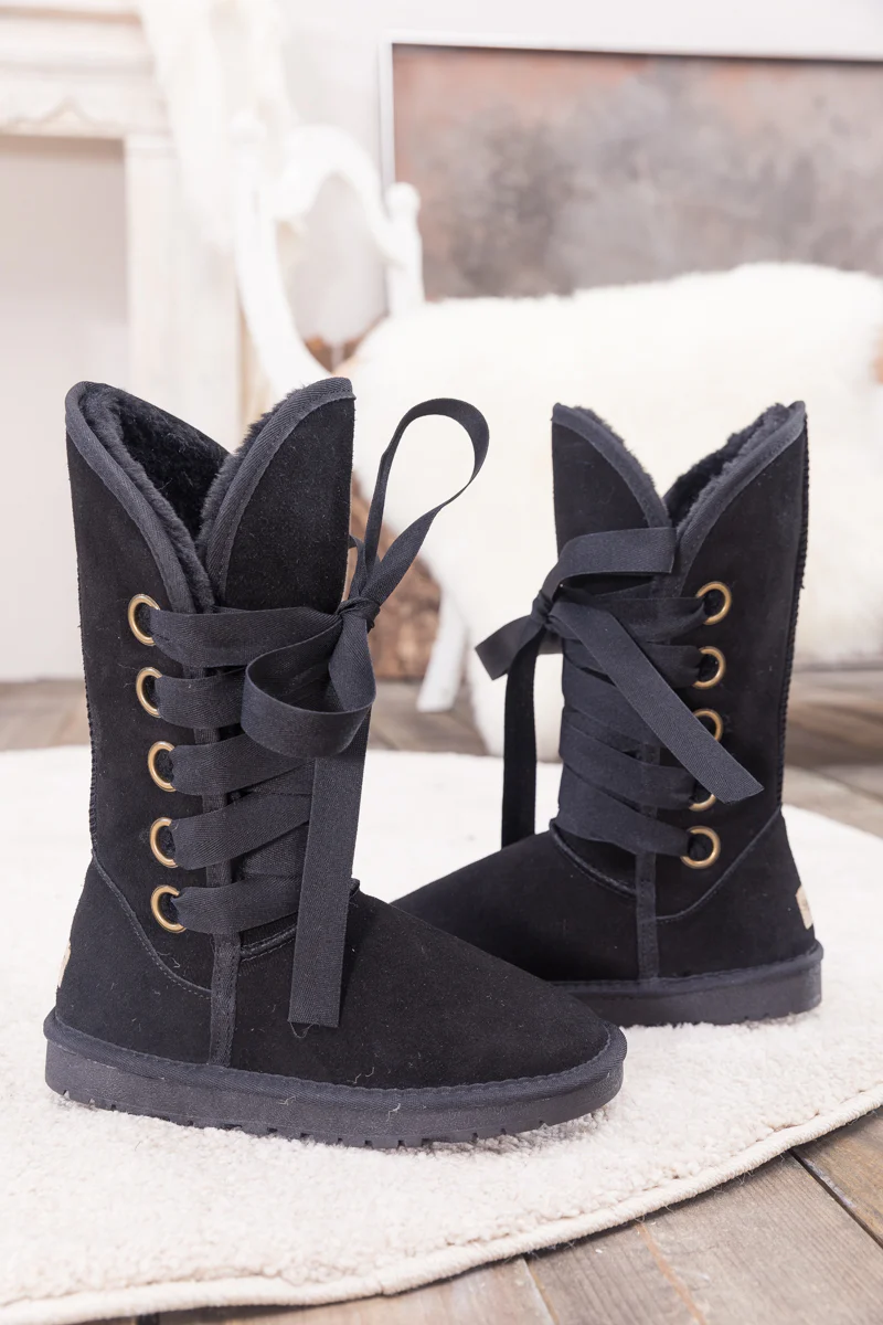 SMAIBULUN Ugg | Ribbon Lace-Up Faux Fur-lined Suede Boot - Black - Image 8