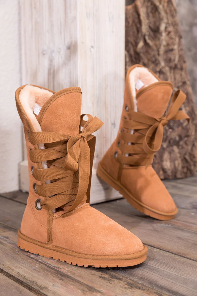 SMAIBULUN Ugg | Ribbon Lace-Up Faux Fur-lined Suede Boot - Chestnut - Image 7