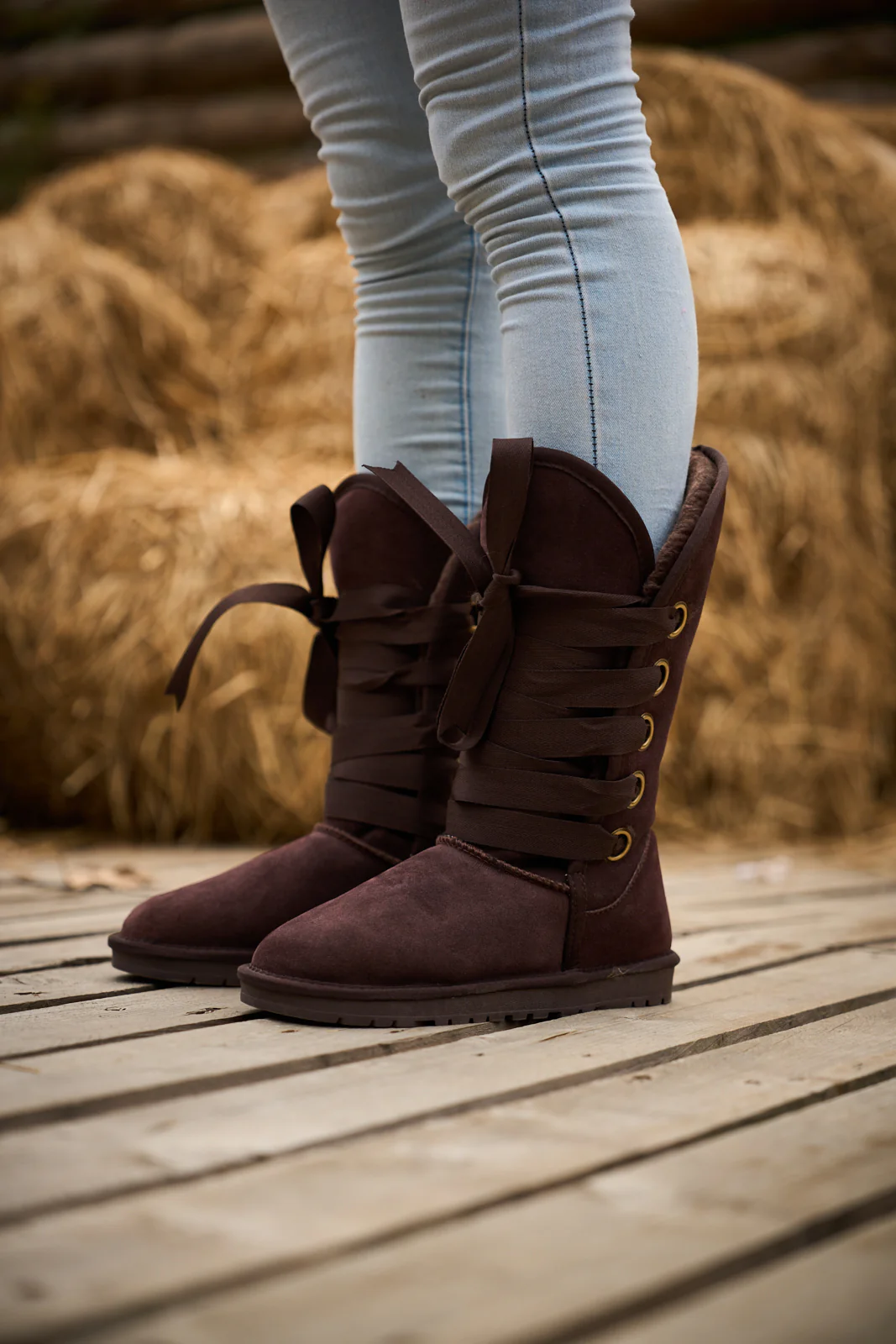 SMAIBULUN Ugg | Ribbon Lace-Up Faux Fur-lined Suede Boot - Chocolate - Image 4