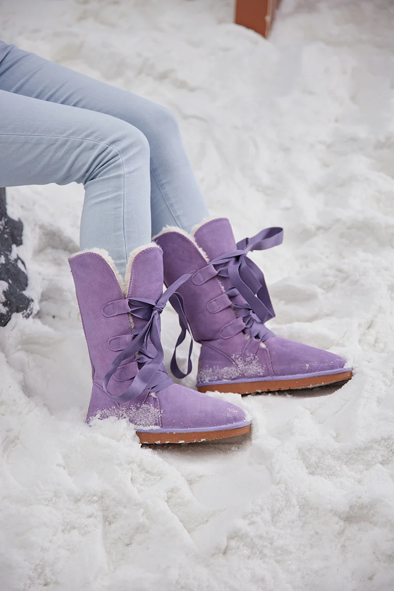 SMAIBULUN Ugg | Ribbon Lace-Up Faux Fur-lined Suede Boot - Lavender - Image 4