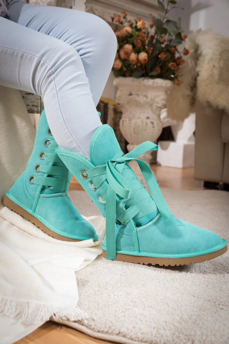 SMAIBULUN Ugg | Ribbon Lace-Up Faux Fur-lined Suede Boot - Turquoise - Image 8