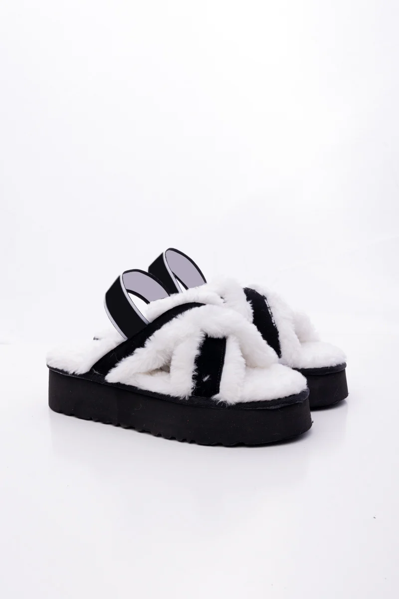 Smaibulun Ugg | Roar Wool Lined Criss-Cross Strap Slipper - White - Image 10