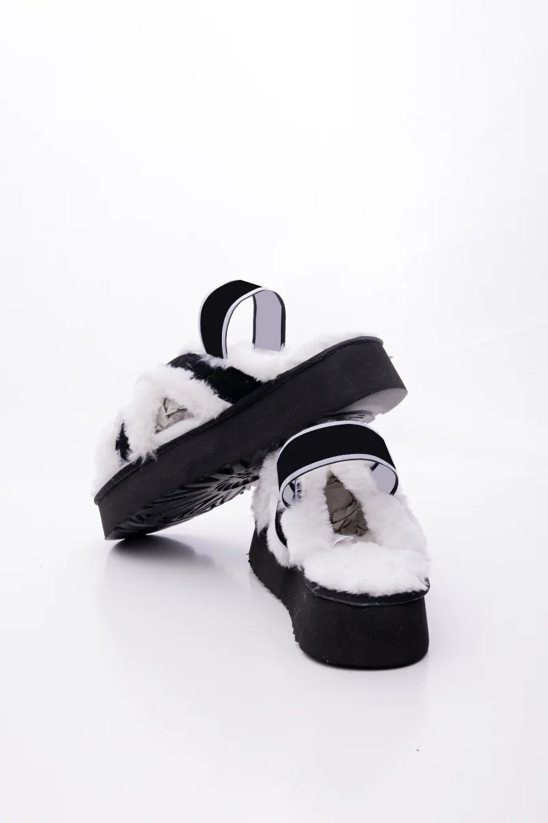 Smaibulun Ugg | Roar Wool Lined Criss-Cross Strap Slipper - White - Image 12