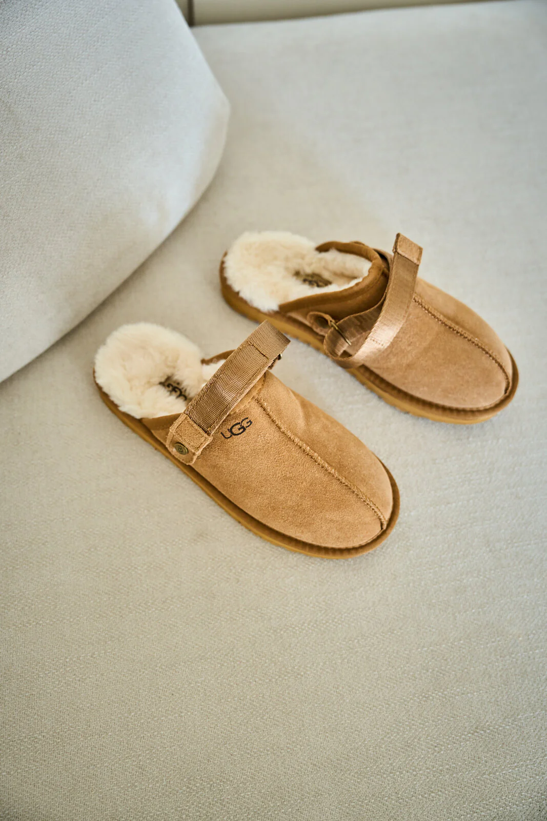 Smaibulun Ugg | Selena Wool Lined Slingback Sandals - chestnut - Image 10