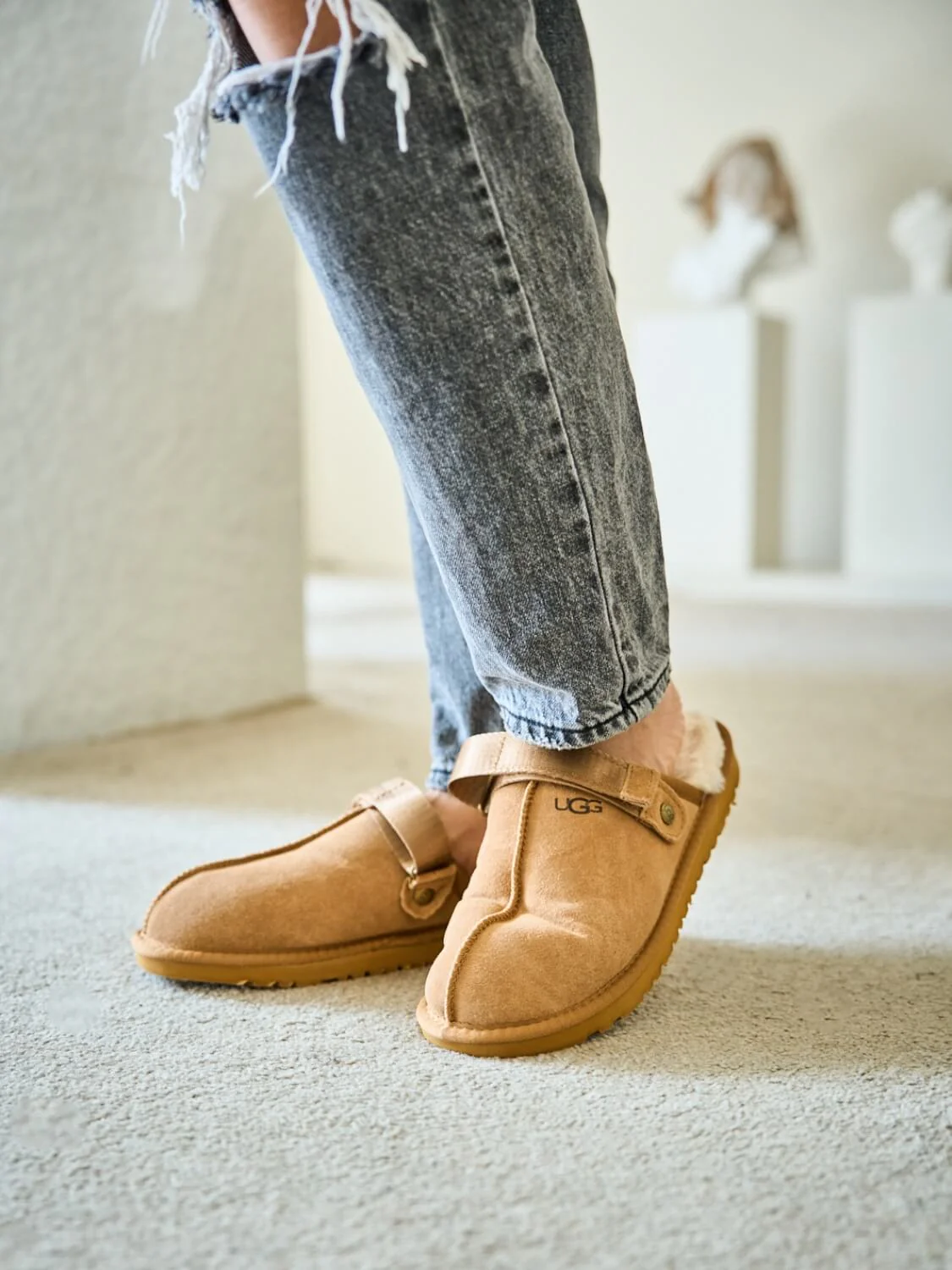 Smaibulun Ugg | Selena Wool Lined Slingback Sandals - chestnut - Image 5